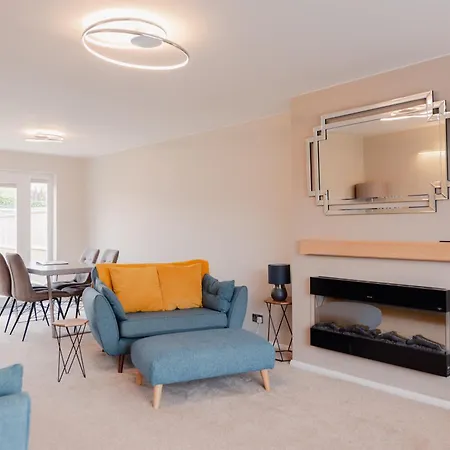 Luxury Recently Renovated 3 Bedroom Home In Sandwich Kent Exterior foto