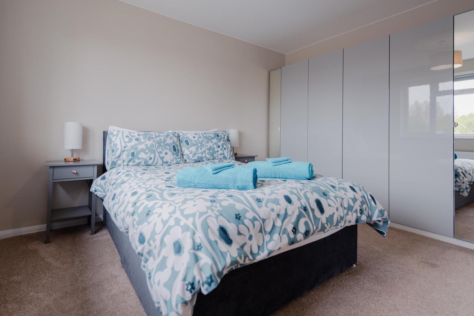 Luxury Recently Renovated 3 Bedroom In Kent Sandwich